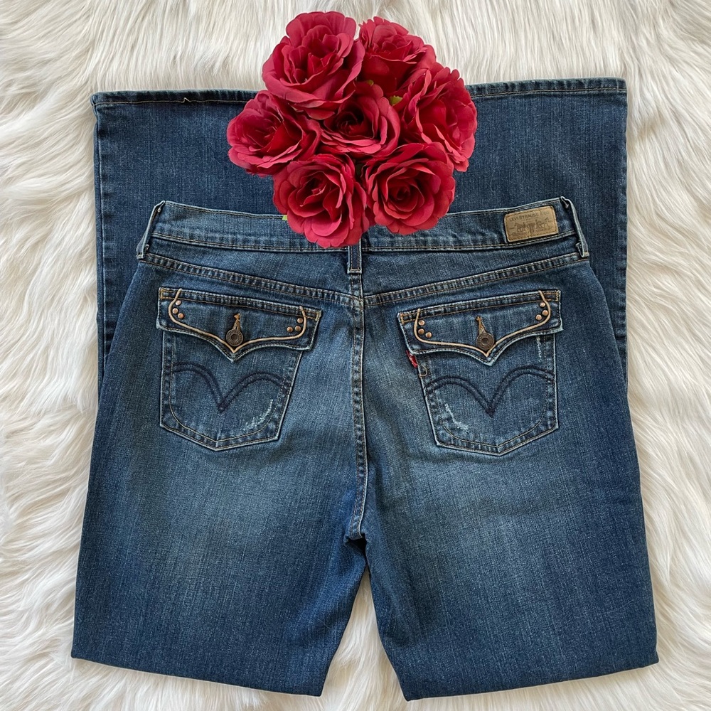 Levi 515 Mid-Rise Bootcut Jean (Blue Denim-Size 12M) Pre-owned